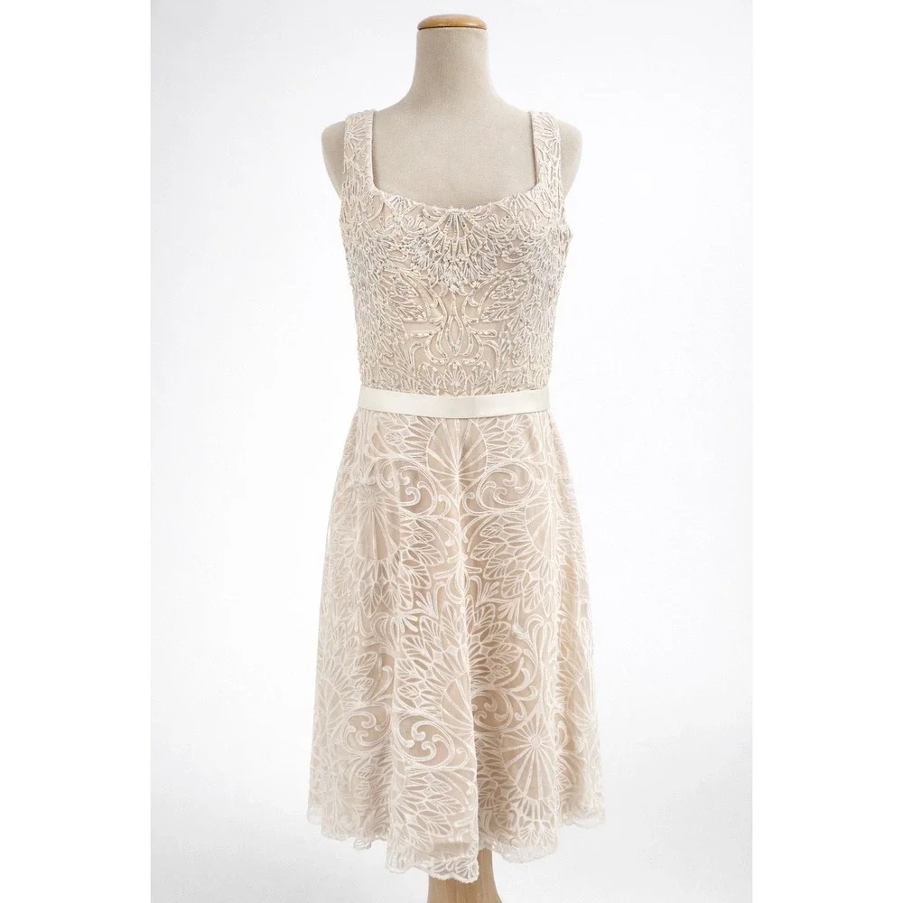 Tadashi Shoji Bridal Ivory Lace Beaded A-Line Cocktail Dress‎ Size 10 Champagne